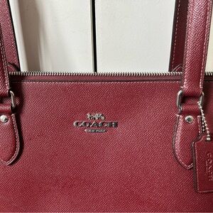 Coach Women's Deep Red Leather Tote
